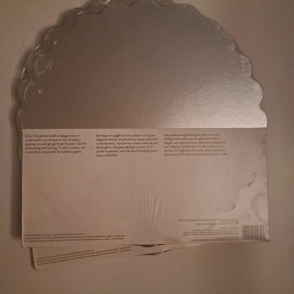 ( 14 inches) NEW sealed Wilton silver cake Plateau lot, 3 packs of 4 (12) - Picture 3 of 5
